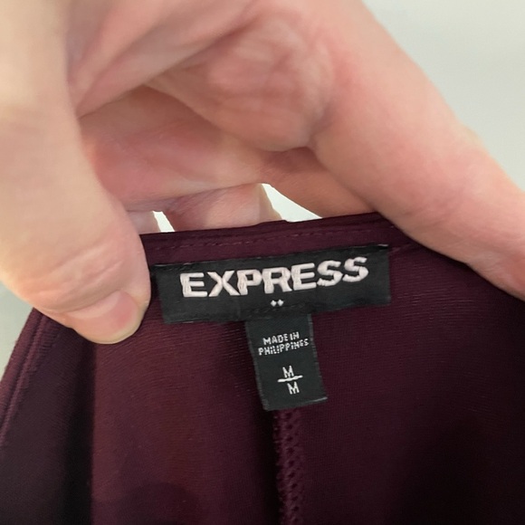 Express Burgundy mini dress size‎ medium - Picture 6 of 9